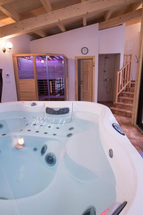 Wellness privát Štyri Lipy Vila Liptovske Revuce Exterior foto